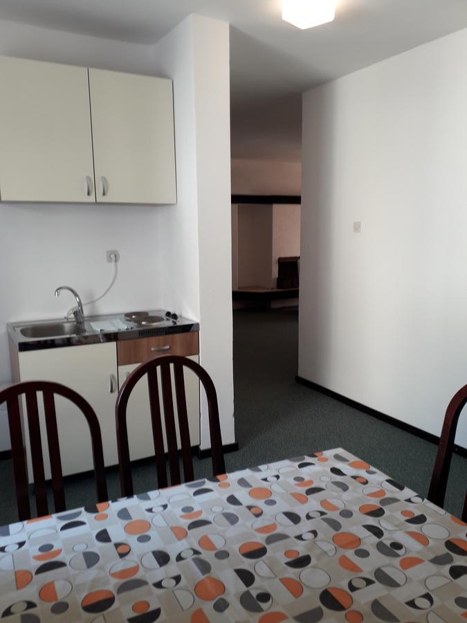 מאלינסקה Apartments And Rooms Haludovo - Ribarsko Selo מראה חיצוני תמונה