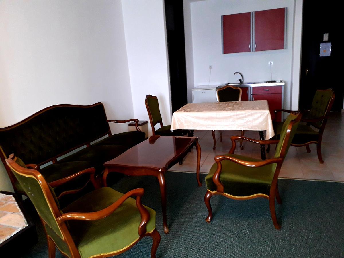 מאלינסקה Apartments And Rooms Haludovo - Ribarsko Selo מראה חיצוני תמונה