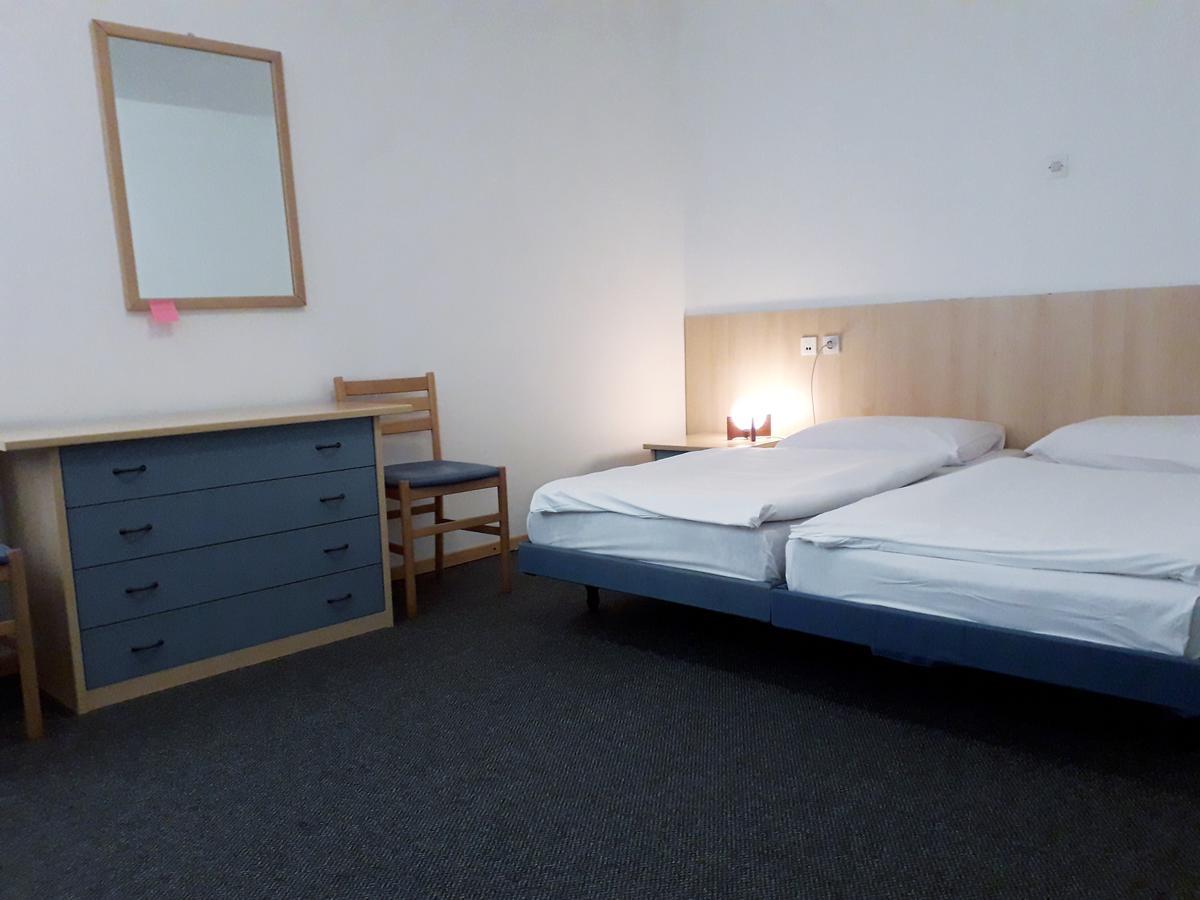 מאלינסקה Apartments And Rooms Haludovo - Ribarsko Selo מראה חיצוני תמונה